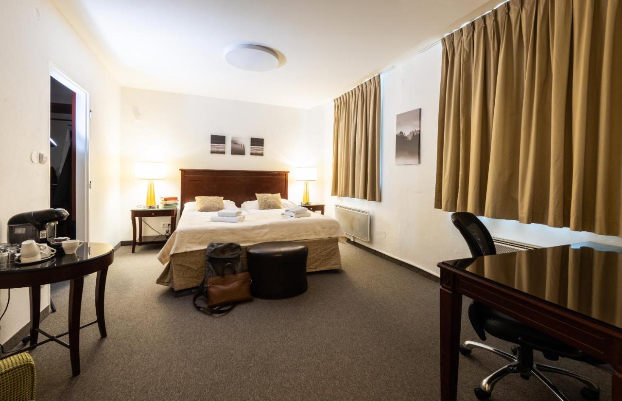 Hotel Petrovy Kameny Karlova Studánka Buitenkant foto